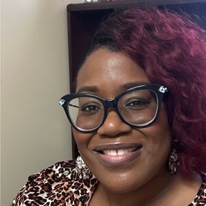 Meet your Posher, Daniela